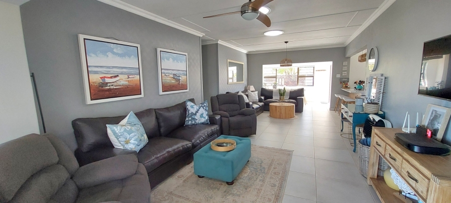 4 Bedroom Property for Sale in Glen Navar Eastern Cape